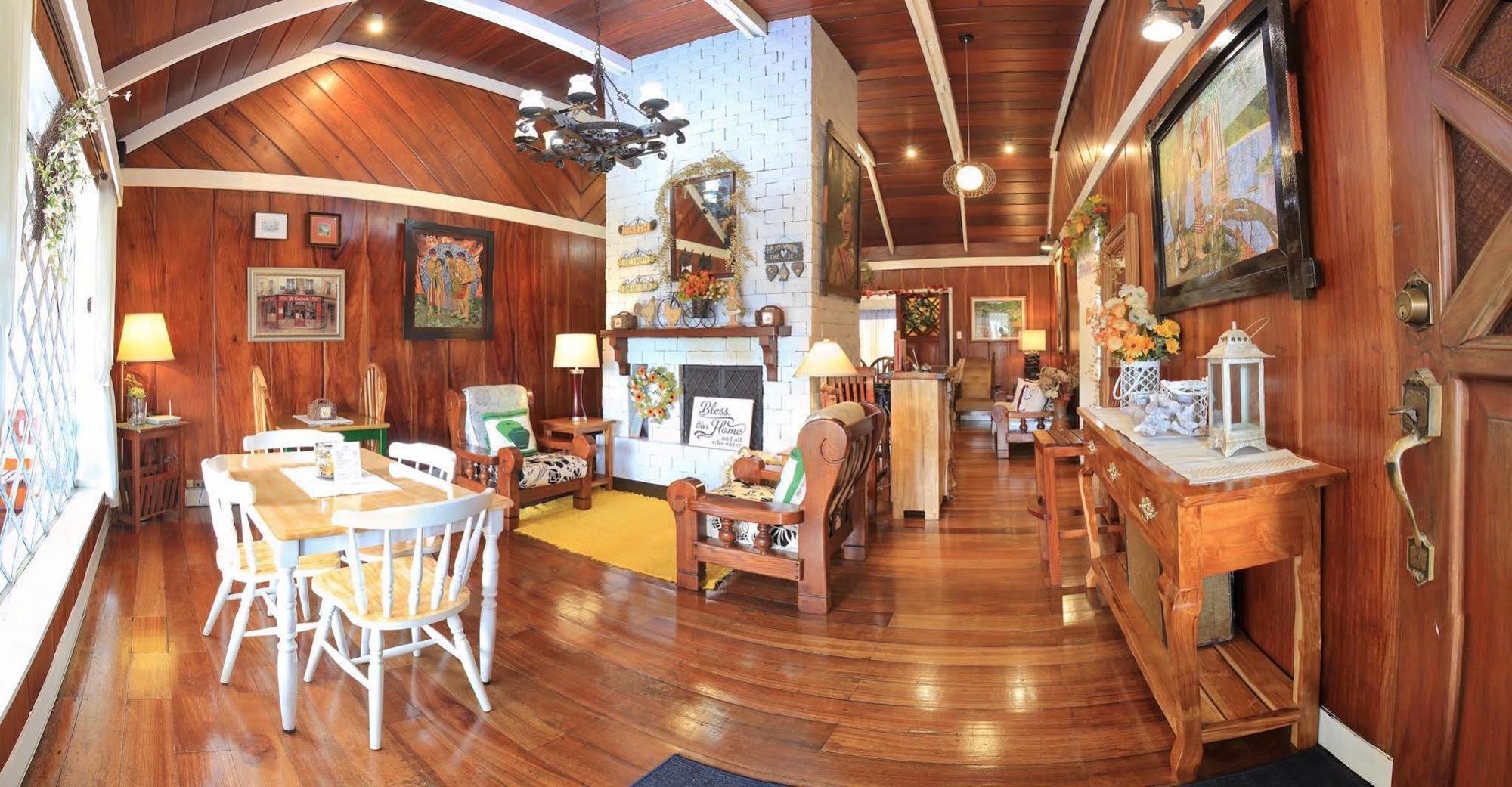 Guest Haven Chalet Baguio Bed And Breakfast Baguio City Exterior foto